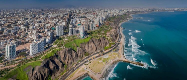 ¿Por qué vivir cerca del Malecón de la Reserva?